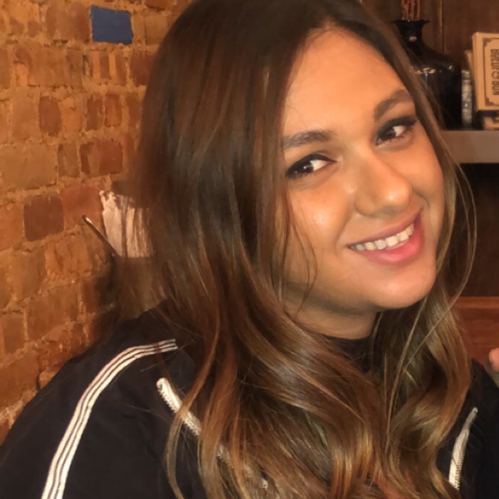 Meet your Posher, Tina